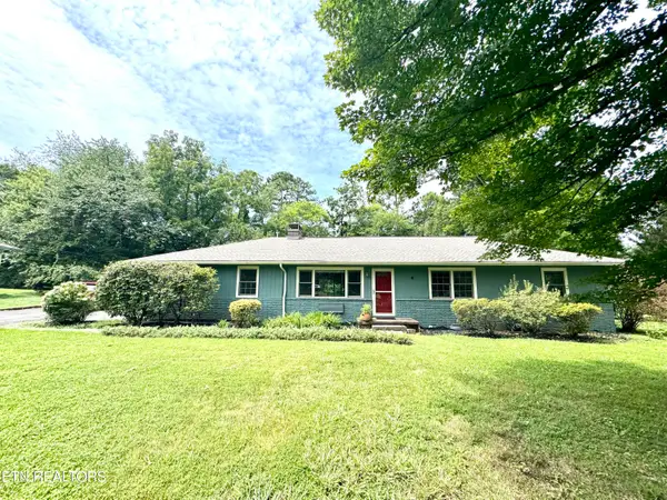 7313 Stockton Drive, Knoxville, TN 37909