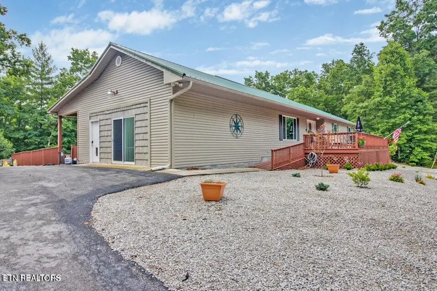 400 Georgee Rd, Jamestown, TN 38556 - #2