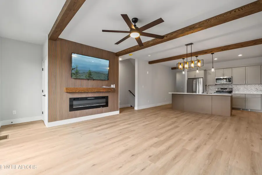 215 Circle Drive #Unit 10, Gatlinburg, TN 37738 - #3