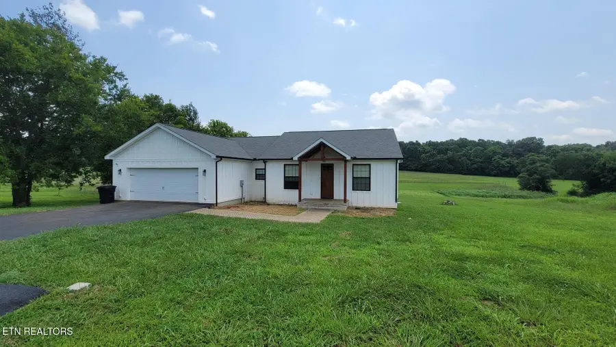 707 W Old A J Hwy, New Market, TN 37820 - #2