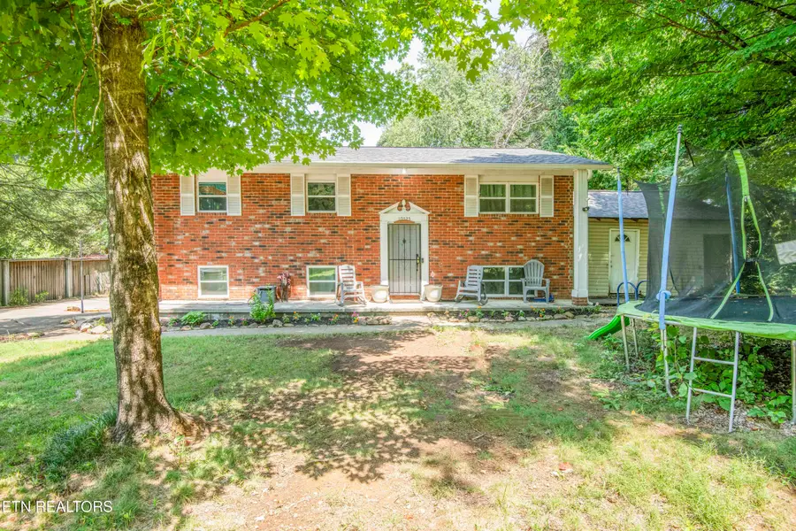 10525 Bob Gray Rd, Knoxville, TN 37932 - #2
