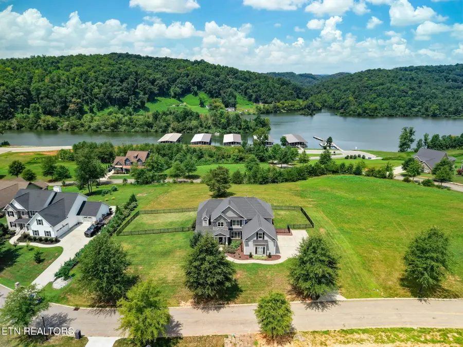 102 Pineberry West Rd, Oak Ridge, TN 37830 - #2