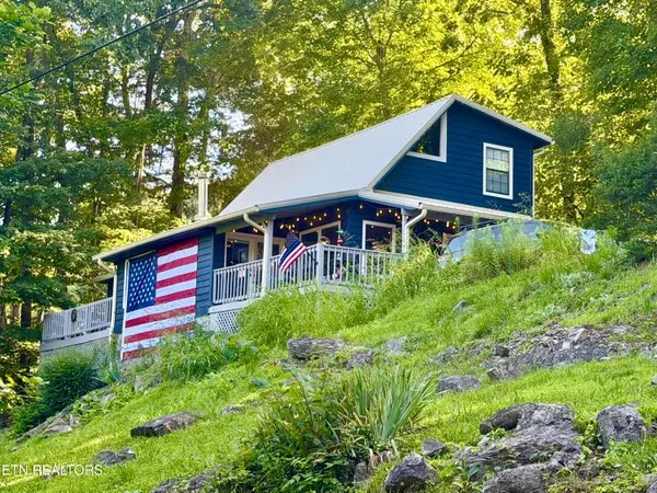 131 Phoenix Lane, Speedwell, TN 37870