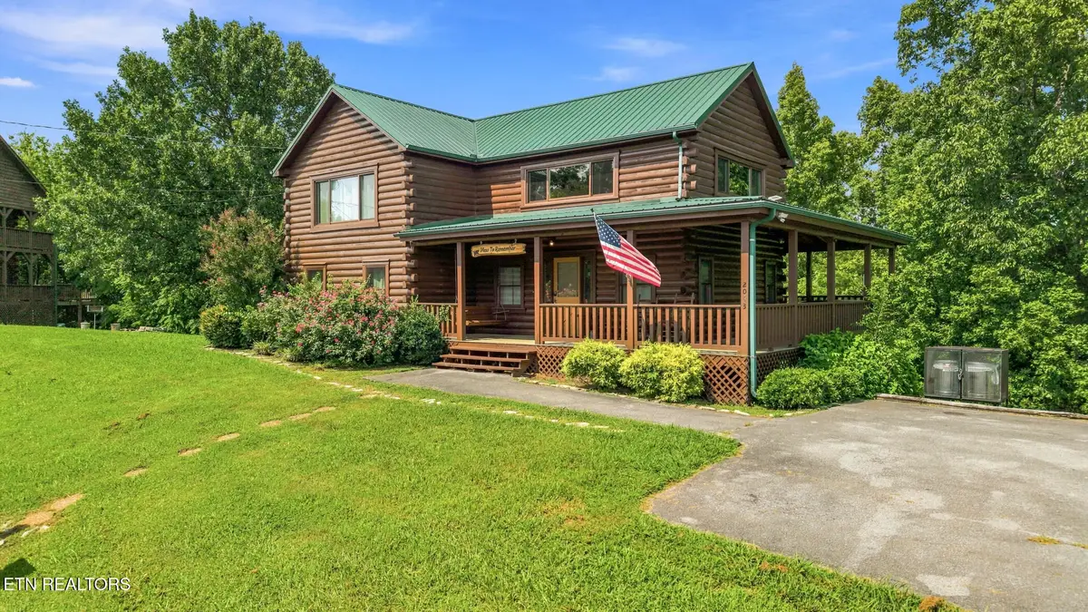 2043 Oakmont Drive, Sevierville, TN 37876 - #1