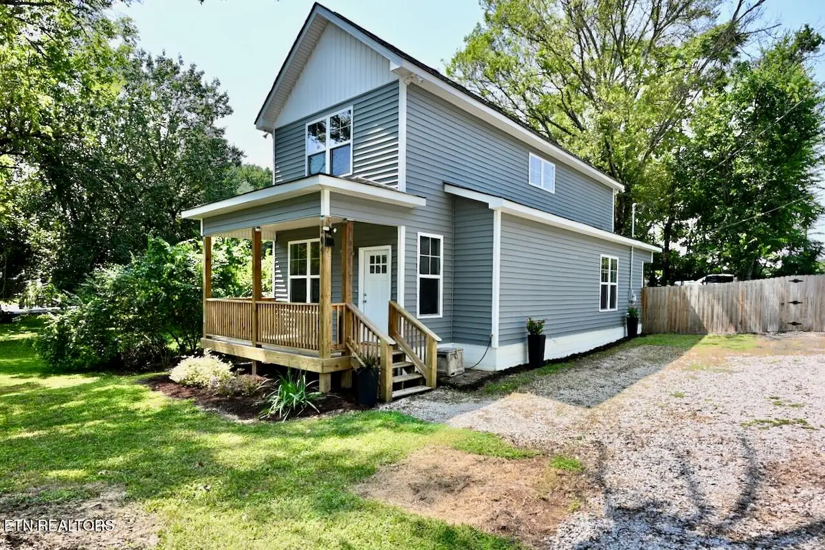 209 W Moody Ave, Knoxville, TN 37920 - #1
