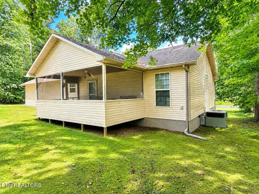 4220 Chica Rd, Crossville, TN 38572 - #3