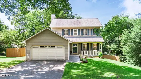 1204 Folkstone Place, Knoxville, TN 37931