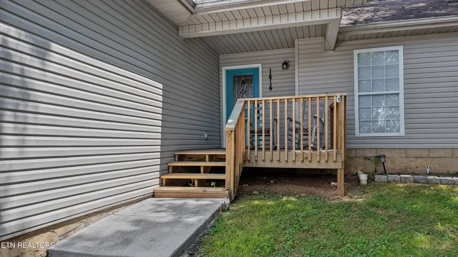 1414 Wales Ave, Maryville, TN 37804 - #3