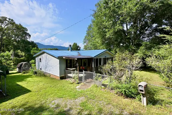 2030 Six Mile Rd, Maryville, TN 37803