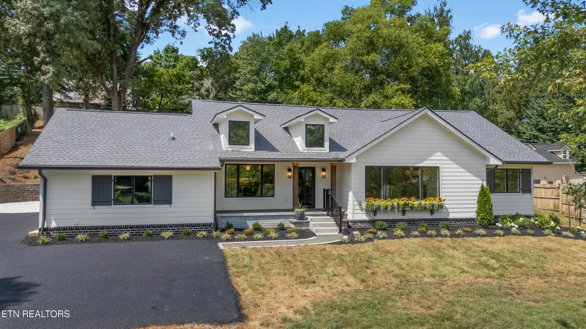 749 Cherokee Blvd, Knoxville, TN 37919 - #1