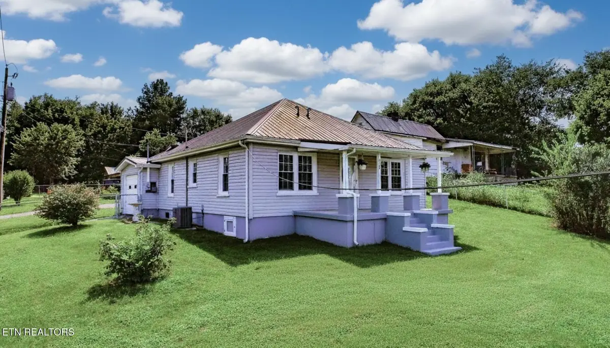 359 Old Knoxville Hwy, Newport, TN 37821 - #1