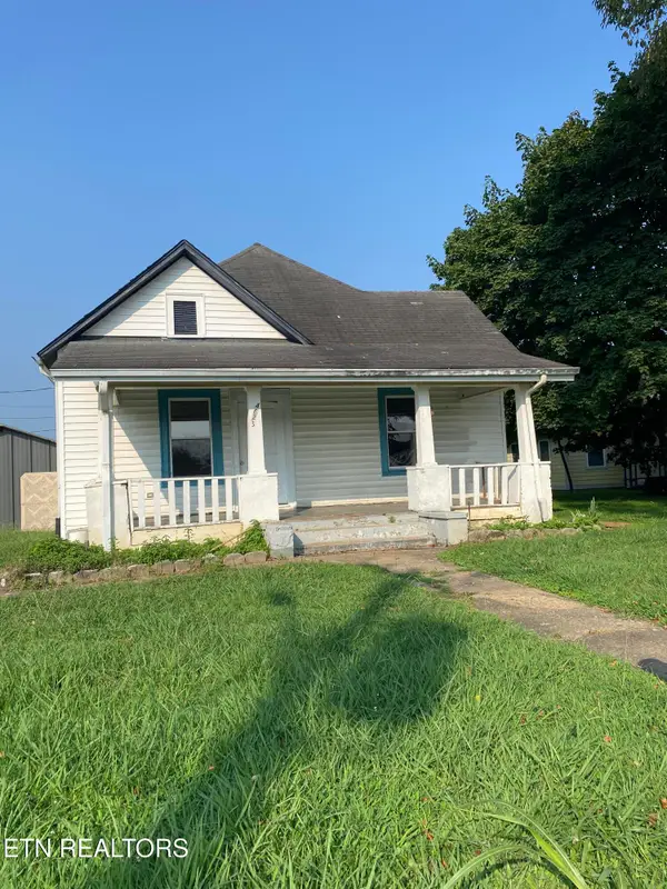 4623 Fennel Rd, Knoxville, TN 37912