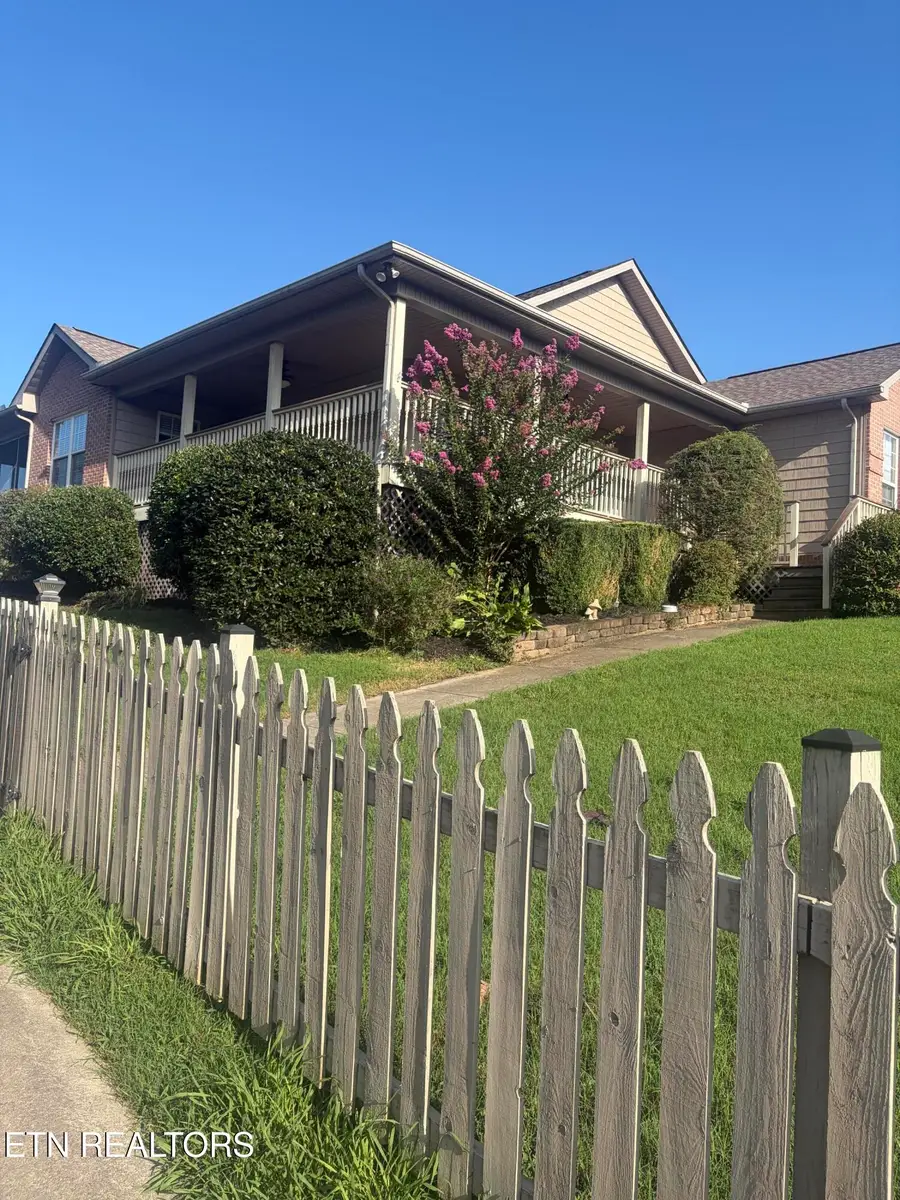 5844 Hutton Ridge Rd, Maryville, TN 37801 - #3