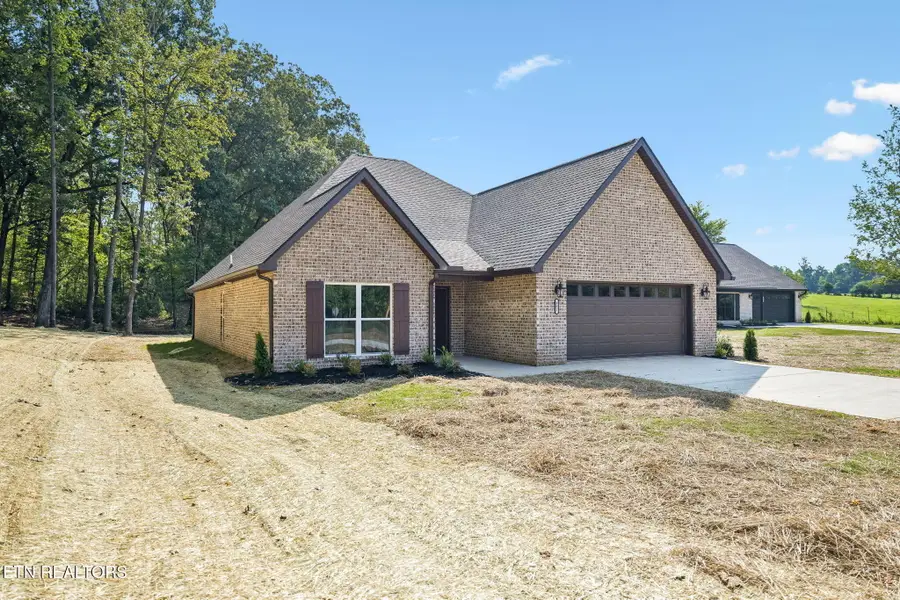 802 Johnson Rd, Maryville, TN 37804 - #3