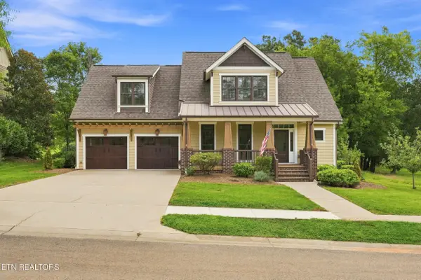 925 Wildcat Run Drive, Loudon, TN 37774