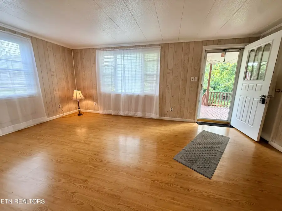 1046 Elk Knob Rd, Pennington Gap, VA 24277 - #3