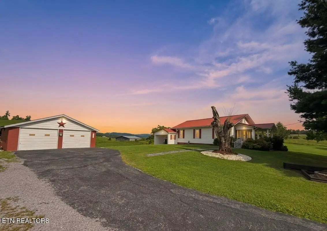 1227 Ridgeview Rd, Jonesville, VA 24263 - #1