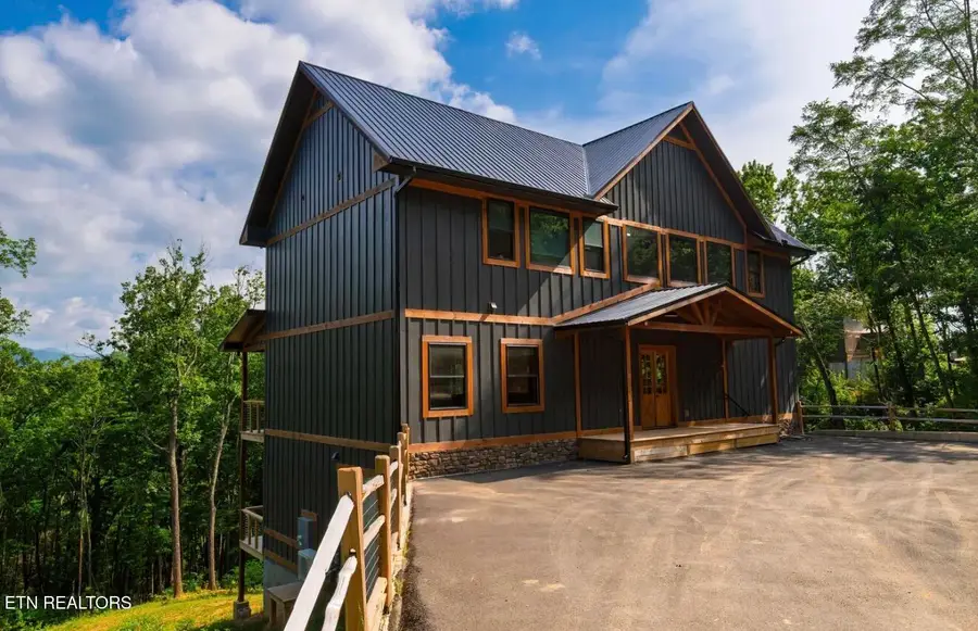 1950 Spurling Rd, Sevierville, TN 37862 - #2
