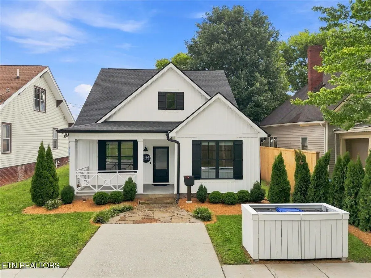 944 Irwin St, Knoxville, TN 37917 - #1