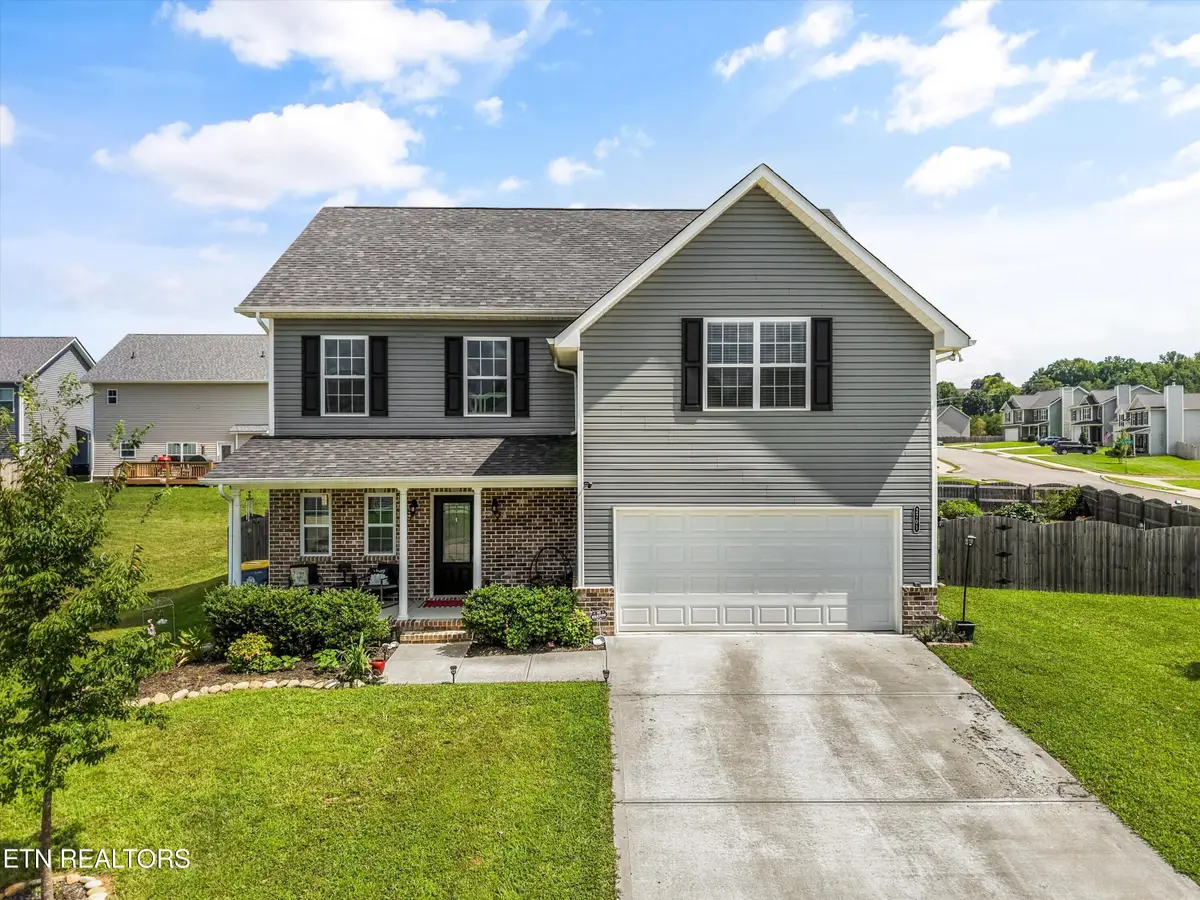 2701 Farmhouse Drive, Maryville, TN 37803 - #1