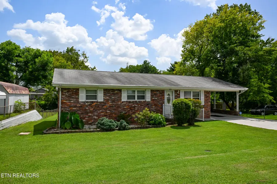 220 Pinedale St, Maryville, TN 37801 - #2