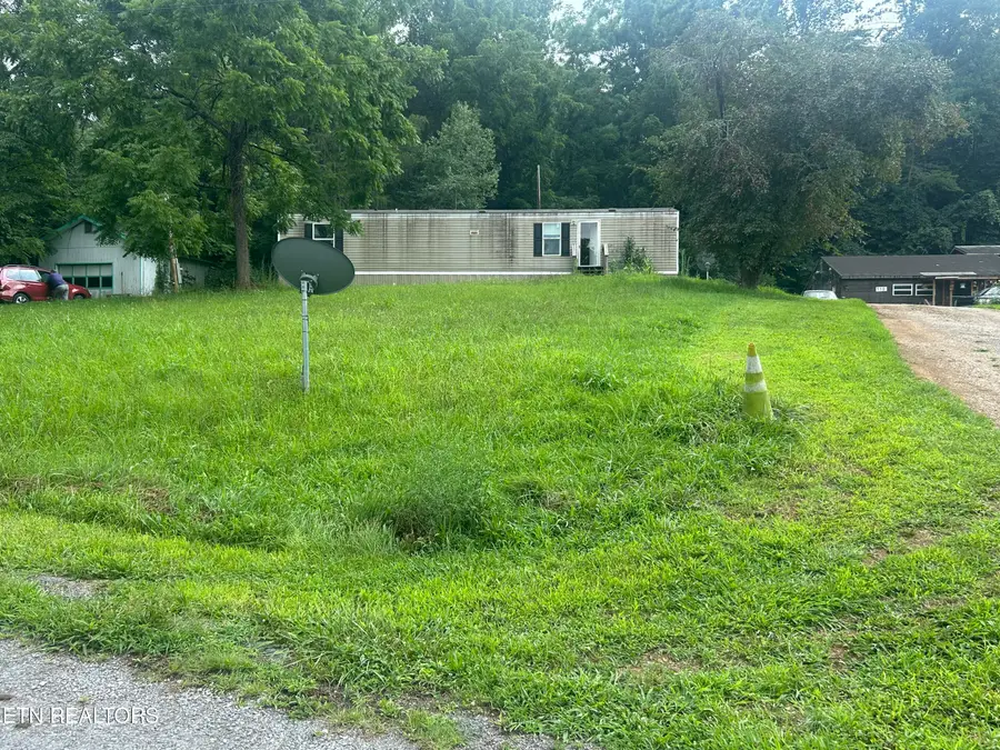 112 Stiner Shores Rd, Sharps Chapel, TN 37866 - #2