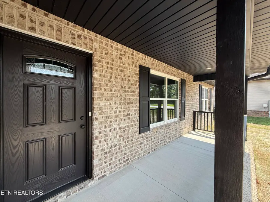 2512 Patrick Ave, Maryville, TN 37804 - #3