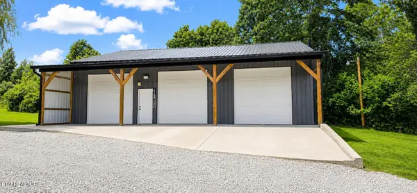 120 Bond Circle, Oneida, TN 37841