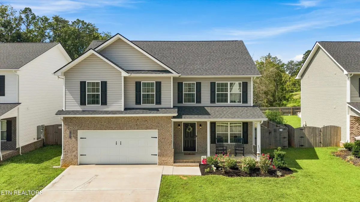 7621 Honey Oaks Rd, Corryton, TN 37721 - #1