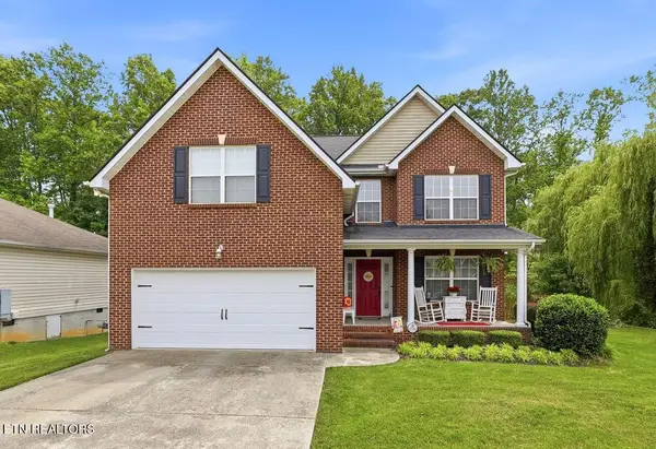 3225 Red Meadow Rd, Knoxville, TN 37931