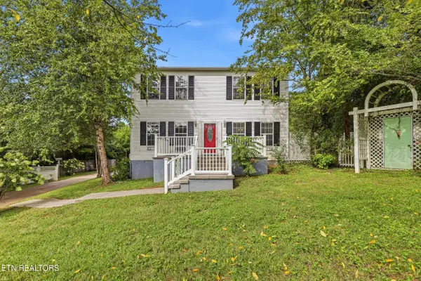 5209 Montrose Rd, Knoxville, TN 37918