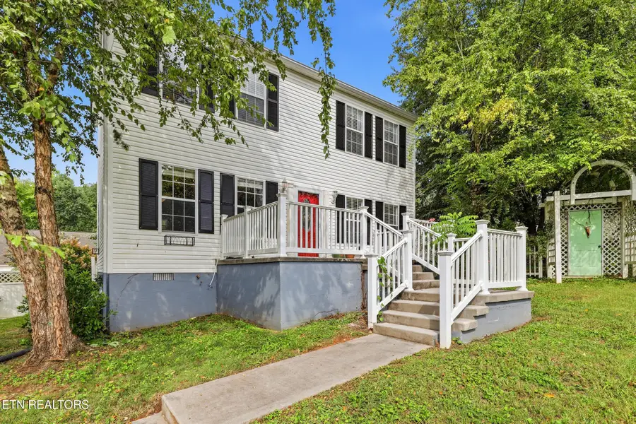 5209 Montrose Rd, Knoxville, TN 37918 - #3