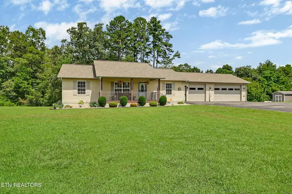 822 Buffalo Tr, Clarkrange, TN 38553