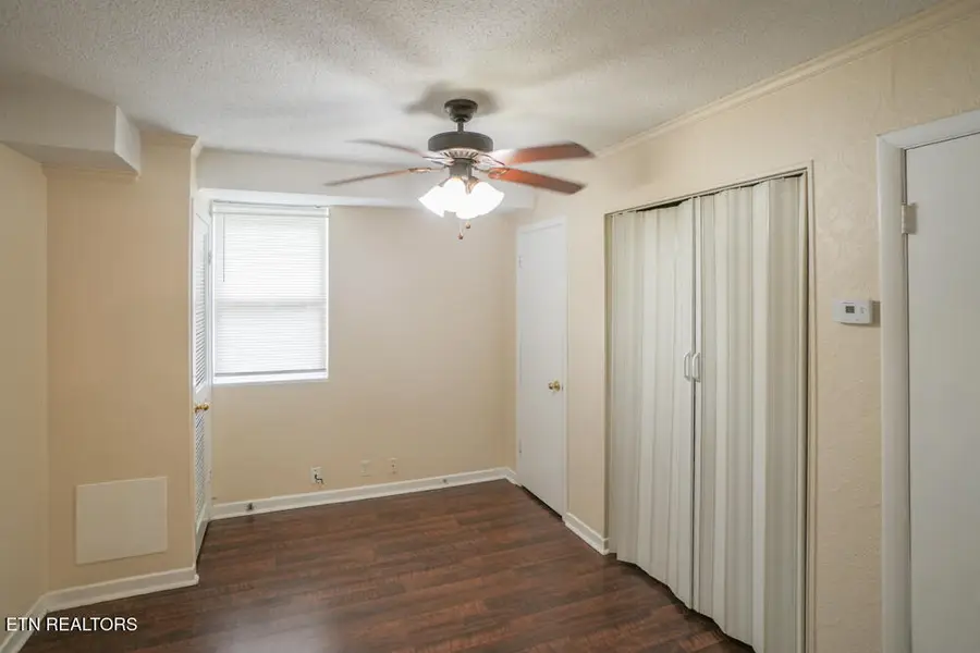 526 Rhodwin Ave #526, Maryville, TN 37803 - #3