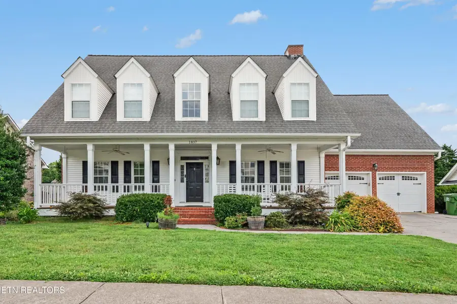 1837 Southcliff Drive, Maryville, TN 37803 - #2