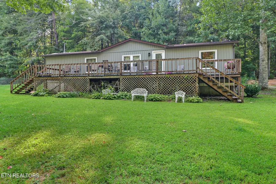 2272 Midway Rd, Crossville, TN 38572 - #3