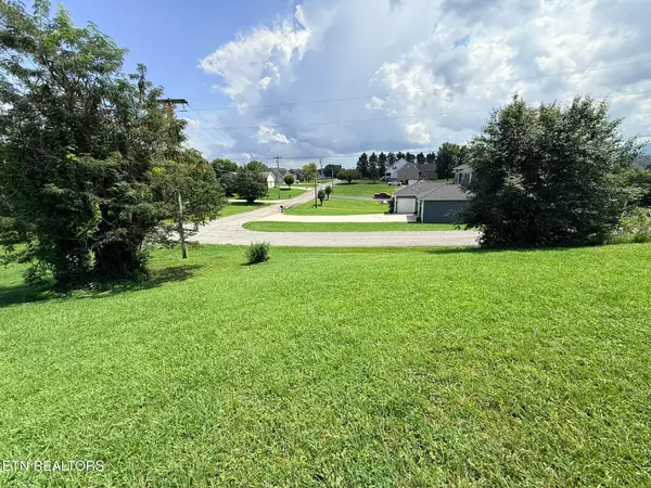 Perkins Tr, Jacksboro, TN 37757