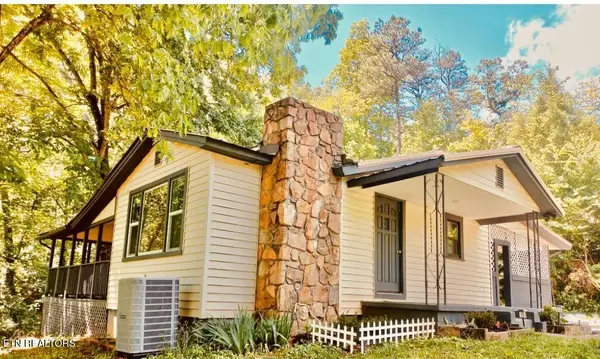139 Branam Hollow Lane, Gatlinburg, TN 37738