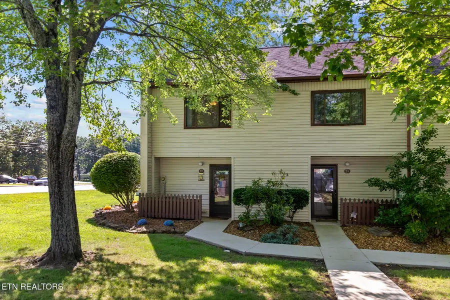 37 Wilshire Heights Drive #37, Crossville, TN 38558 - #2