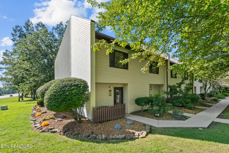 37 Wilshire Heights Drive #37, Crossville, TN 38558 - #3