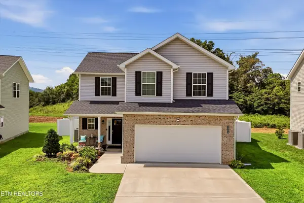 4845 Stoneyhurst Lane, Knoxville, TN 37918