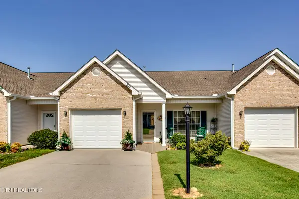 703 Willington Place, Loudon, TN 37774