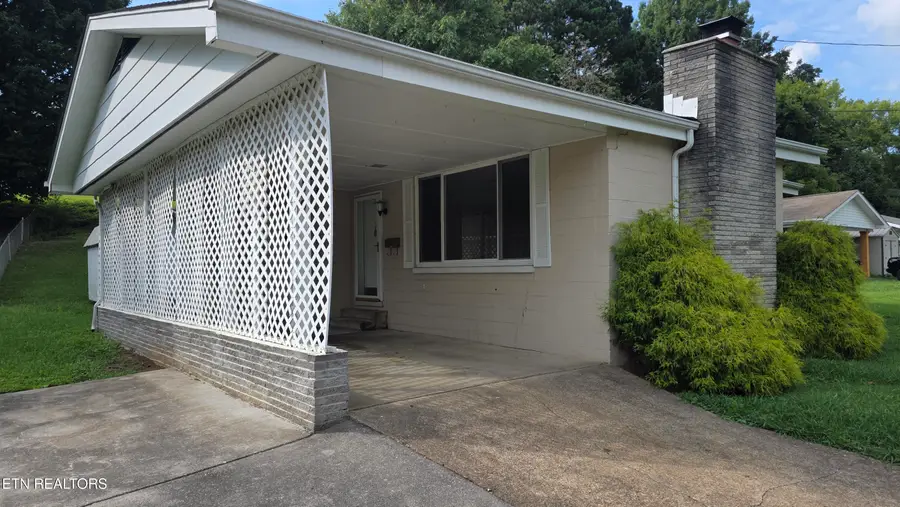 124 S Purdue Ave, Oak Ridge, TN 37830 - #3