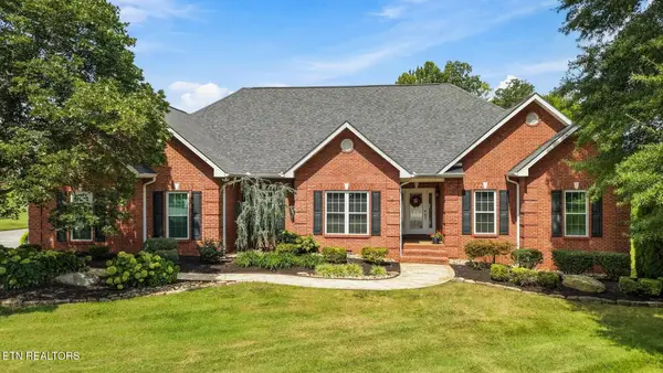1450 Saint Ives Blvd, Alcoa, TN 37701