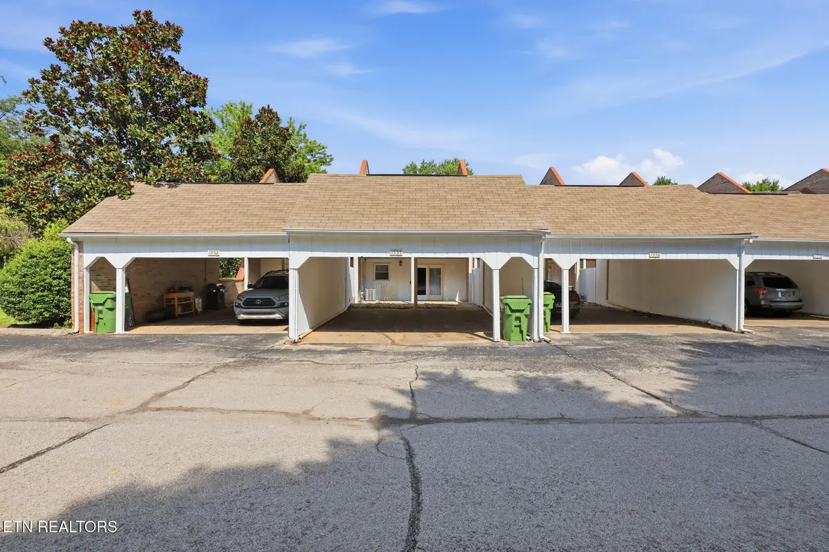 1954 Sequoyah Ave, Maryville, TN 37804 - #1