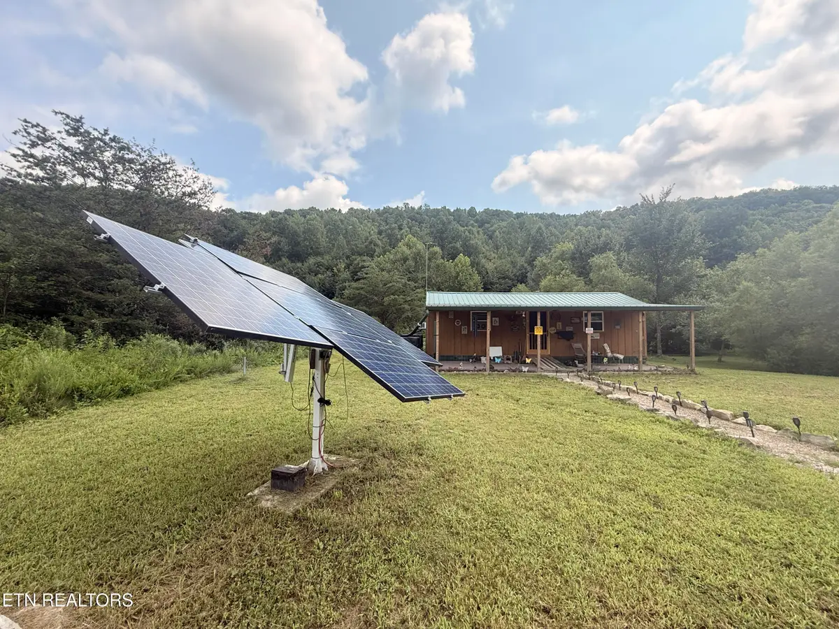 2704 Westbourne Rd, Duff, TN 37729 - #1