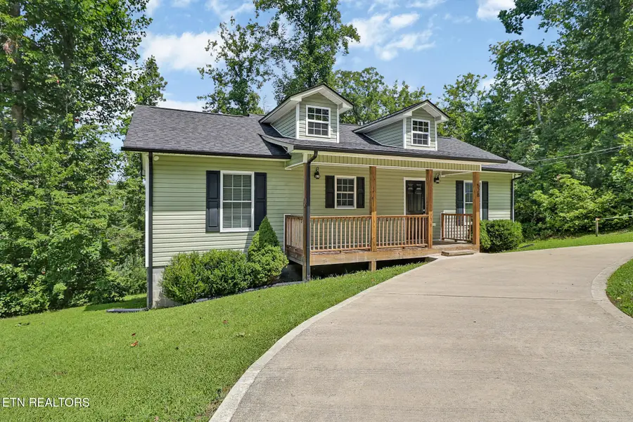 528 Siever Rd, Crossville, TN 38572 - #2