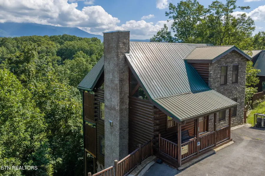 2053 Settlers Ridge Way, Gatlinburg, TN 37738 - #3