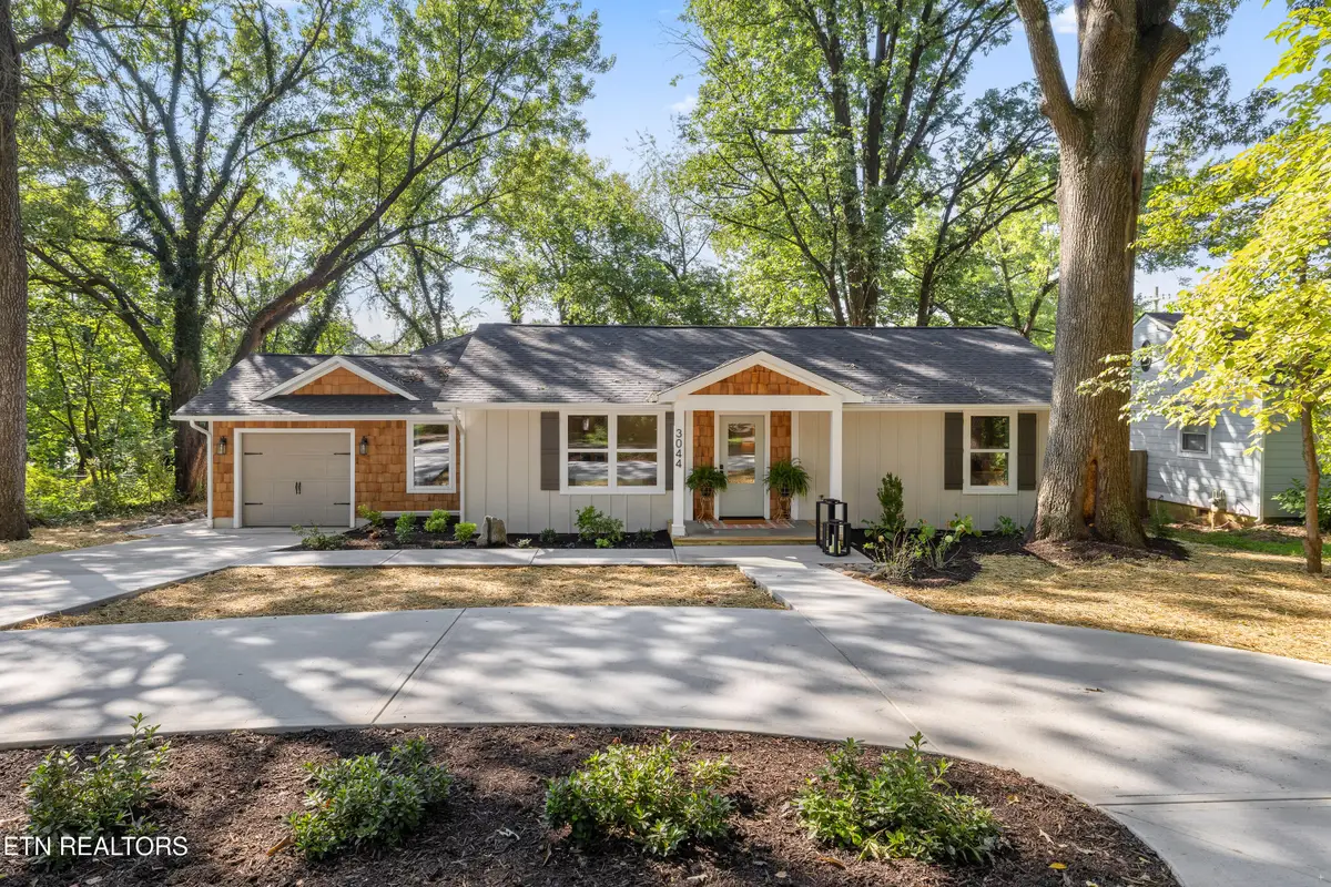 3044 Kenilworth Lane, Knoxville, TN 37917 - #1