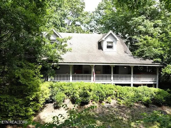 440 Deer Path Lane, Gatlinburg, TN 37738